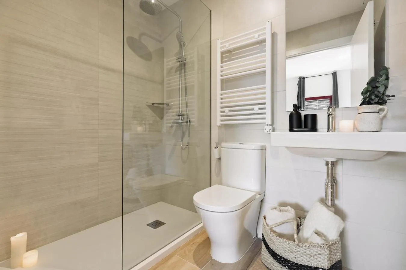 アパート Blava - 2 Bedrooms In Sant Antoni バルセロナ